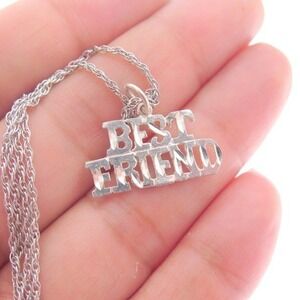 VINTAGE BEST FRIEND SILVER TONE WORD PENDANT ROPE CHAIN NECKLACE BFF JEWELRY